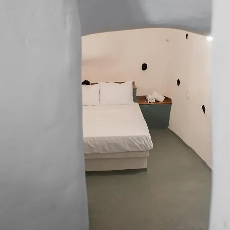 Hotel Thirasia Fira (Santorini)